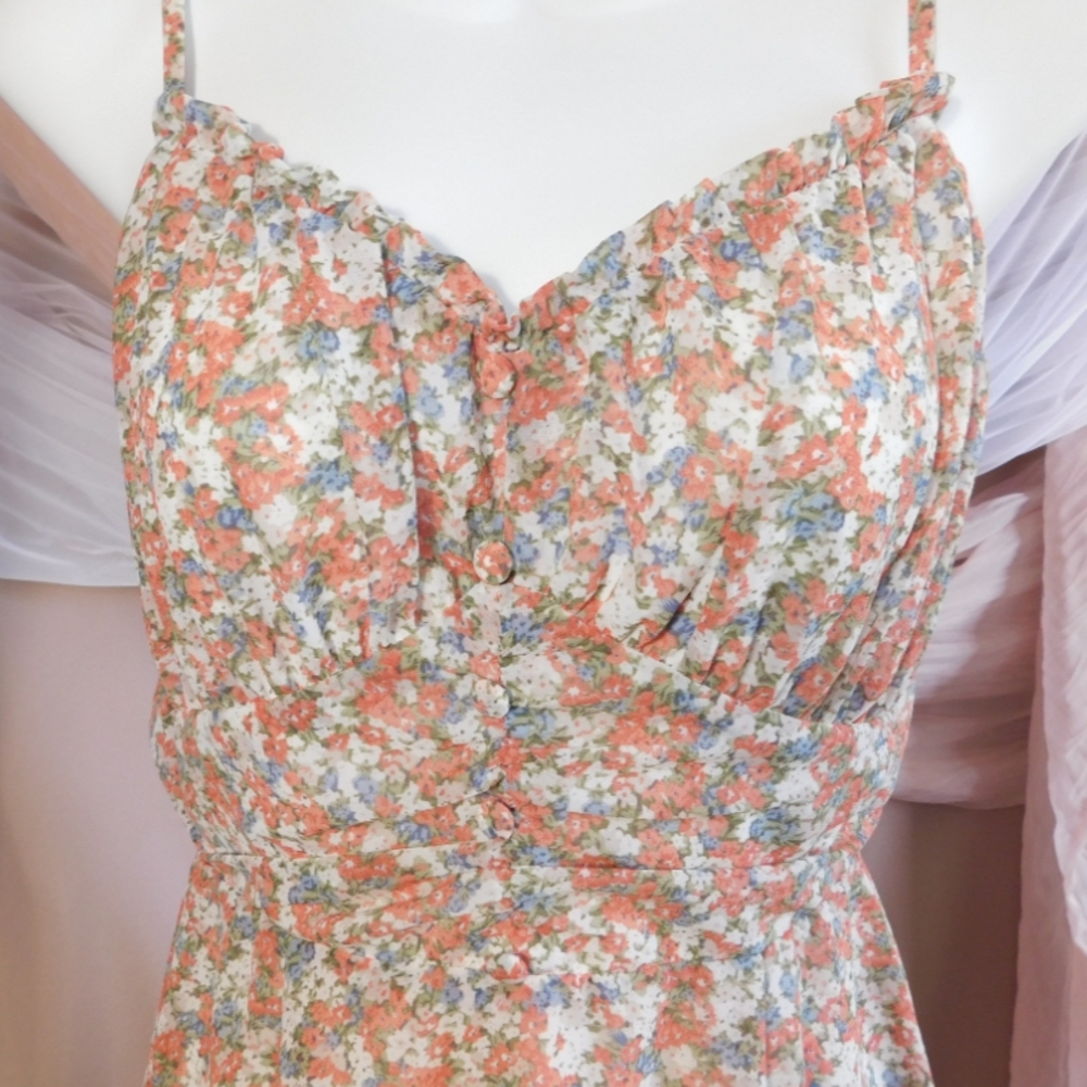 French Kiss Chic Floral Mini Dress with Spaghetti Straps Size M New - Picture 4 of 9